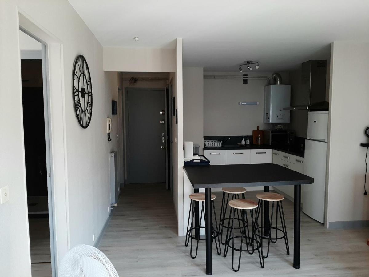 Appartement Confortable En Plein Centre De Saint-Jean-De-Luz, A Deux Pas De La Plage Et Des Commerces - Fr-1-239-586 Экстерьер фото